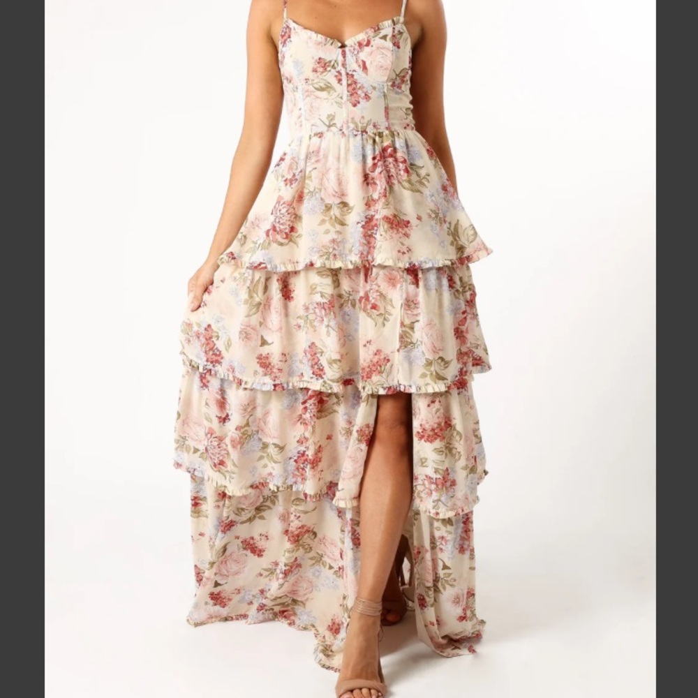 FreeOak Floral Tiered Maxi Dress in Cream and Pink